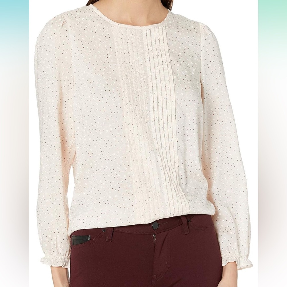 Lucky Brand -Light Pink Long Sleeve Scoop Neck Blouse Size Small
